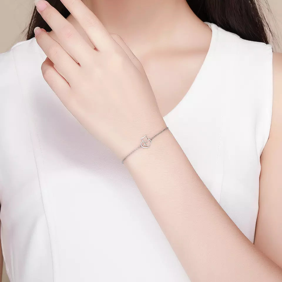 www.KittySensations.com Cat Heart Bracelet in Solid 925 Sterling Silver ($26.95): https://www.kittysensations.com/products/cat-heart-bracelet-in-solid-925-sterling-silver