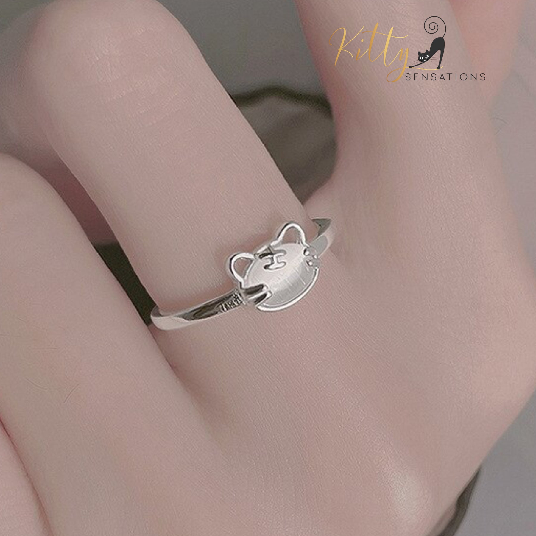 Natural Clear Quartz Cat Ring in Solid 925 Sterling Silver - Adjustable