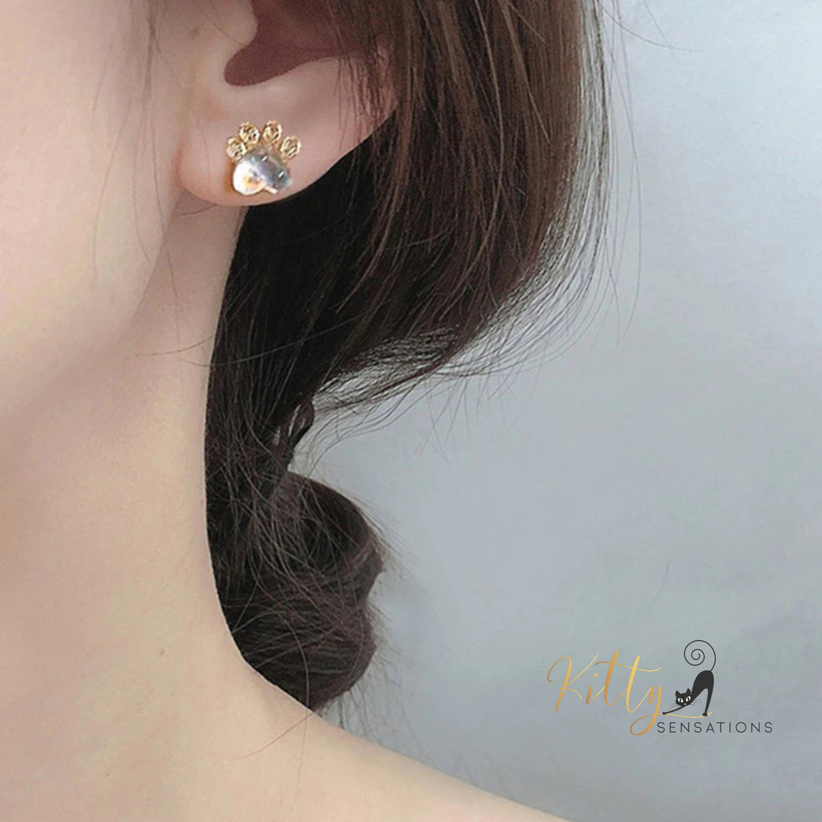 KittySensations @KittySensations · 53m http://KittySensations.com: Natural Moonstone CZ Kitty Heart-Paw Stud Earrings ($11.87): https://kittysensations.com/products/copy-of-heart-paw-cat-earrings-in-solid-925-sterling-silver-platinum-plated