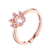 cat paw ring on white background 12579068-resizable