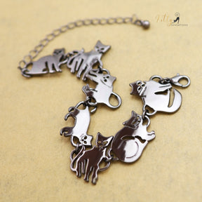 www.KittySensations.com Charm Chain Cat Bracelet - Gold and Silver Plated - Adjustable Size ($15.97): https://www.kittysensations.com/products/charm-chain-cat-bracelet-gold-and-silver-plated