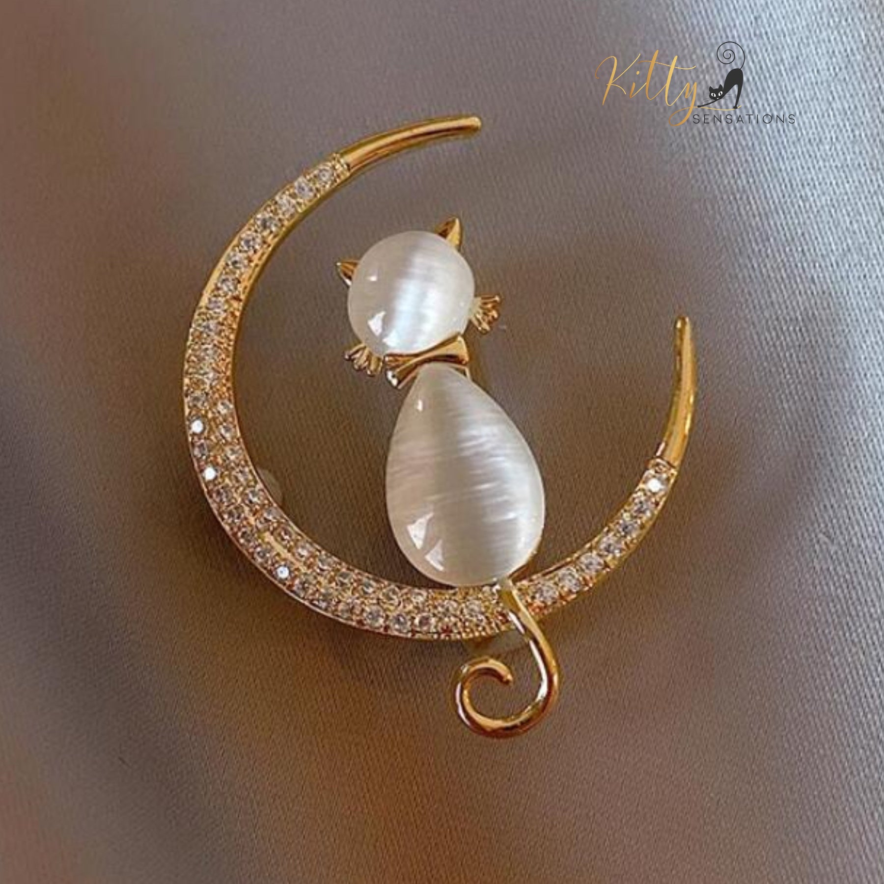 Moon Kitty Brooch in Natural Opal and Cubic Zirconia