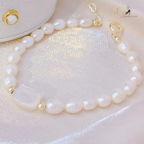 www.KittySensations.com Pearly Beads Cat Bracelet - Adjustable ($26.82): https://www.kittysensations.com/products/pearly-beads-cat-bracelet-adjustable