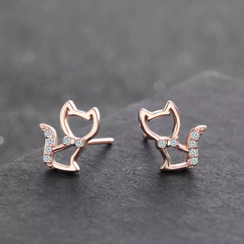 Cubic Zirconia Tail Cat Earrings in Solid 925 Sterling Silver and 18K Gold Plating