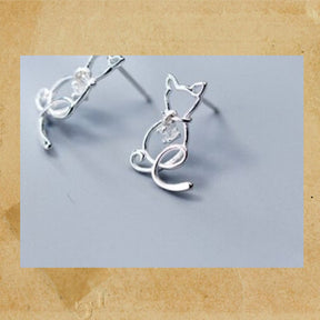 Zircon Heart Cat Stud Earrings in Solid 925 Sterling Silver